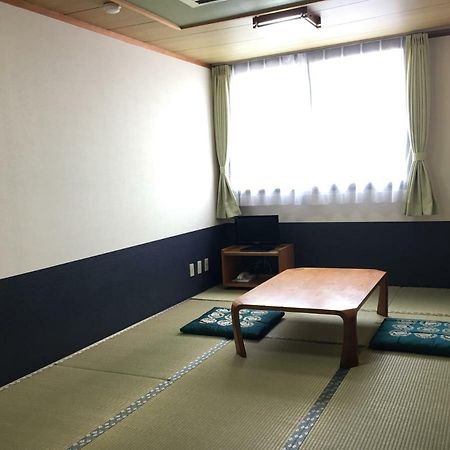 \u00BFCu\u00E1les son los mejores hoteles cerca de Hikone Castle? Exterior foto