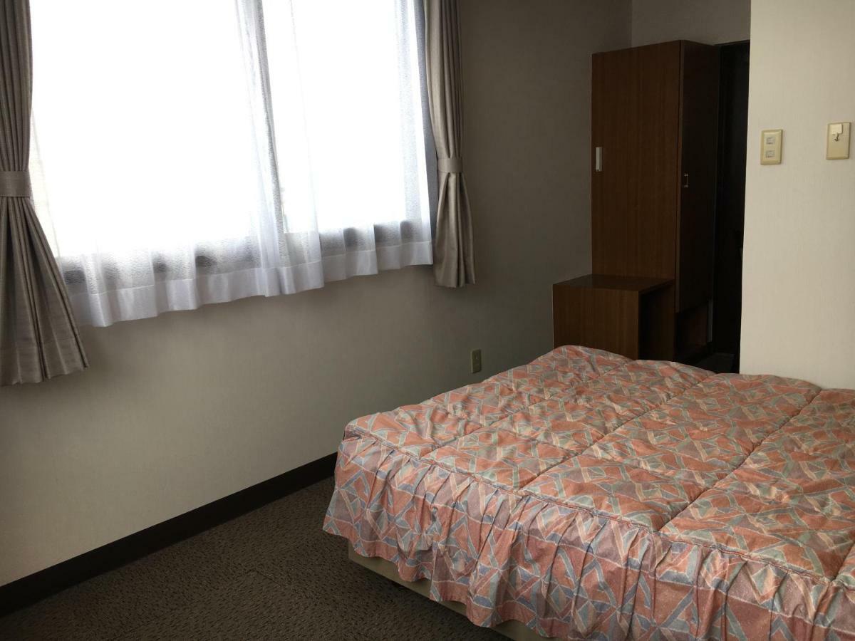 \u00BFCu\u00E1les son los mejores hoteles cerca de Hikone Castle? Exterior foto